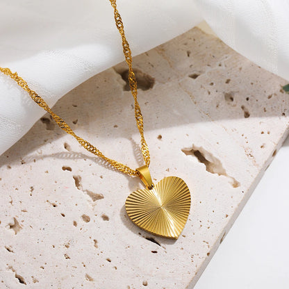 Geometric Round Heart Butterfly Pendant Necklace for Women Gold Plated Stainless Steel Chain Necklaces