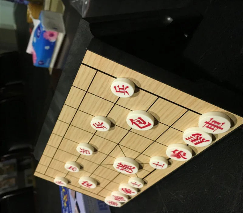Portable Korean Janggi Chess Set – Foldable 25×25cm Board
