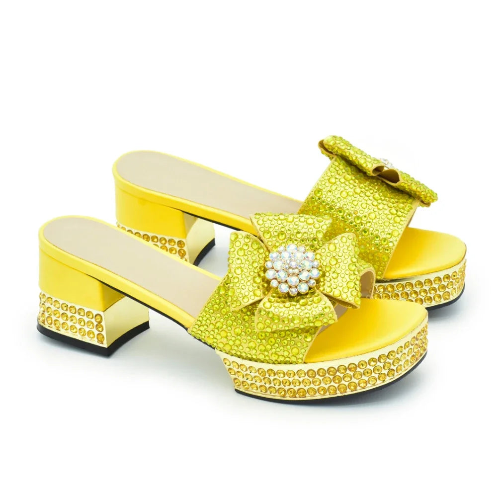 Nigerian Italian Shoes and Bags Set Decorated with Rhinestone Luxury Shoe and Bag Set for Party in Women