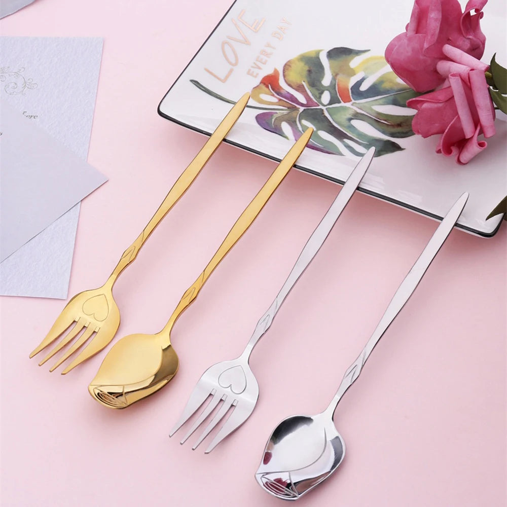 Long Handle Coffee Spoon Stainless Steel Rose Mixing Spoon Pretty Flower Teaspoons for Dessert Honey Salad Cake Tea Home Decor