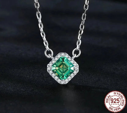 Moissanite Pendant Necklace Square Cut Natural Green Color 0.6CT 925 Steling Silver Engagement Necklaces