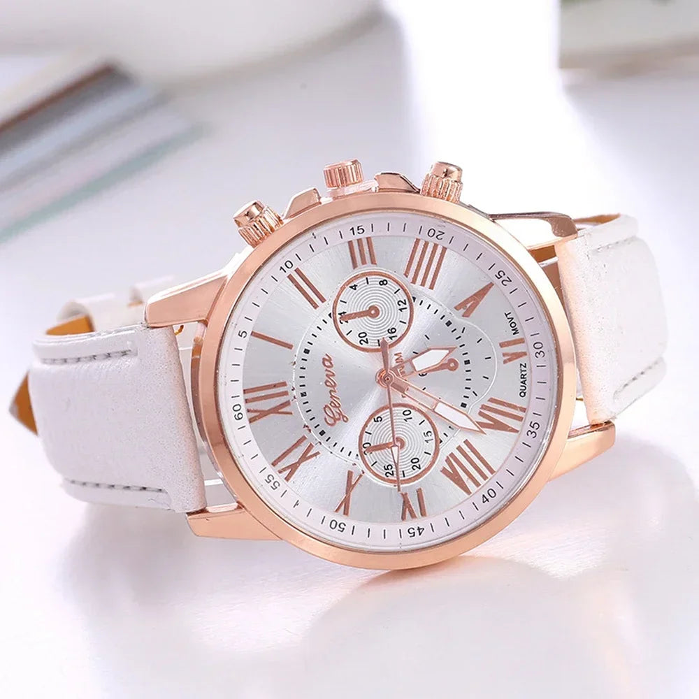 Classic Luxury Leather Quartz Watch Women Ladies Casual Quartz Wristwatch