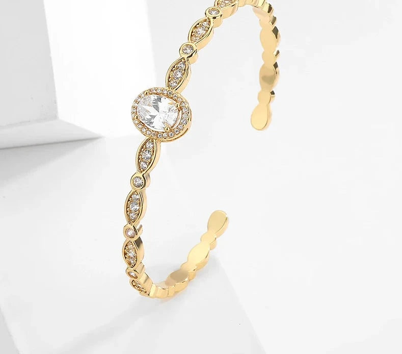 Elegant Oval Cubic Zirconia Charm Cuff Bangles for Women Luxury Gold Color Bracelets