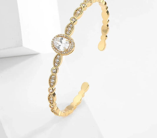 Elegant Oval Cubic Zirconia Charm Cuff Bangles for Women Luxury Gold Color Bracelets