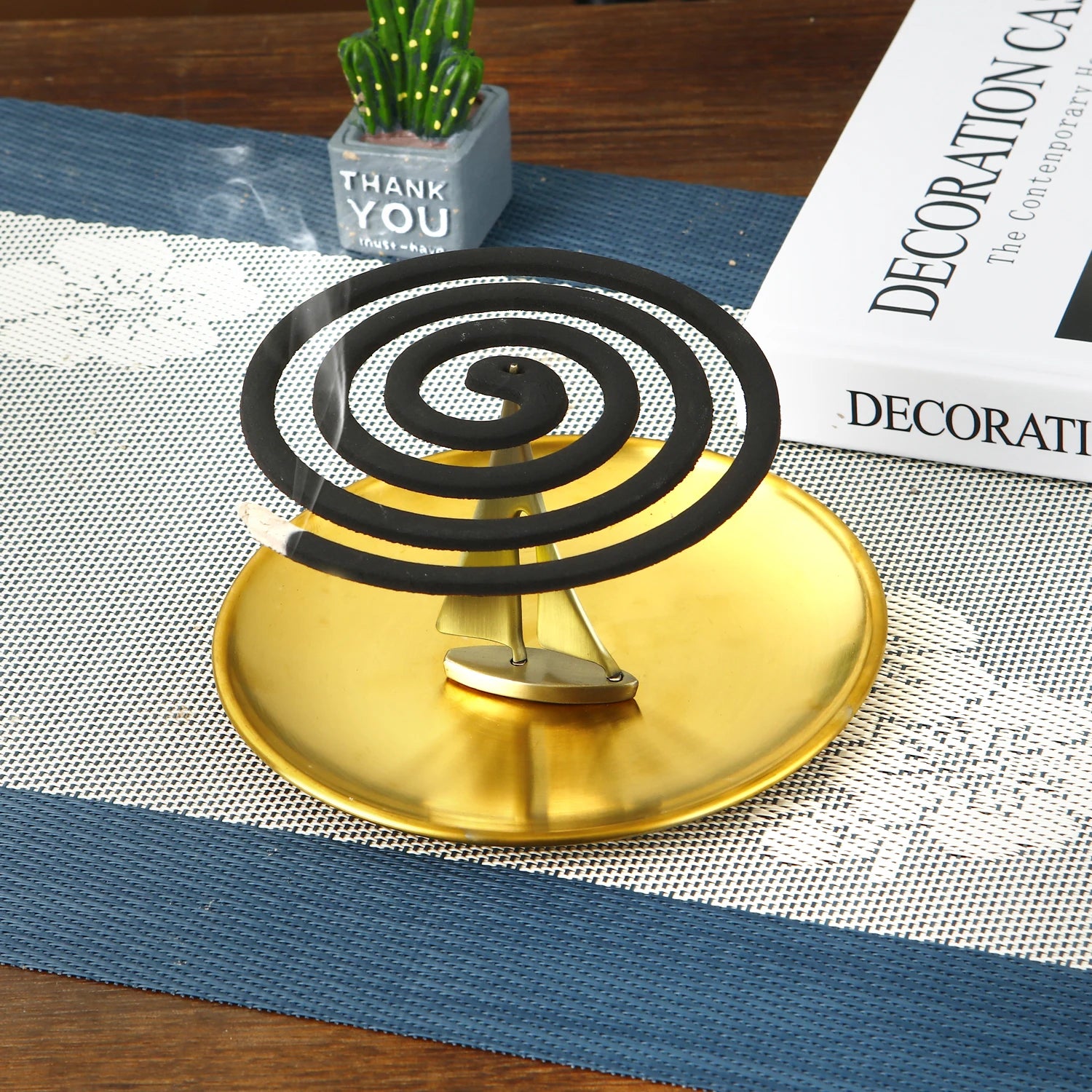 Creative Metal Incense Burner Mini Sailboat Incense Holder Incense Plate Ash Catcher Buddhism Supplies Home Decor