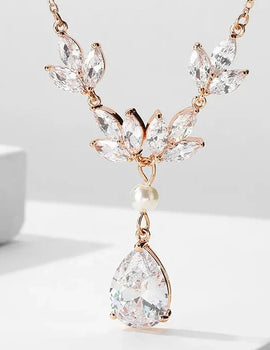 Trendy Leaf Shape Pendant Necklace For Women Water Drop Zirconia Necklaces