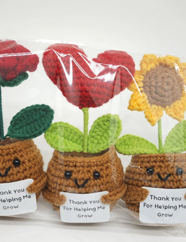 3 Pcs Crochet Flowers Artificial Tulip Potted Finished Hand Woven Plants Knitted Sunflower Wedding Gift for Guests Home Decoration