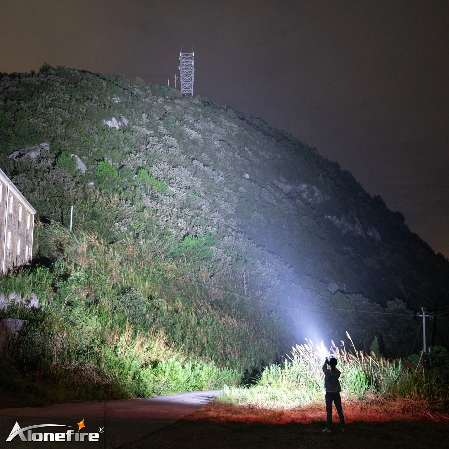 140W 7 LED High Power Rechargeable Flashlight