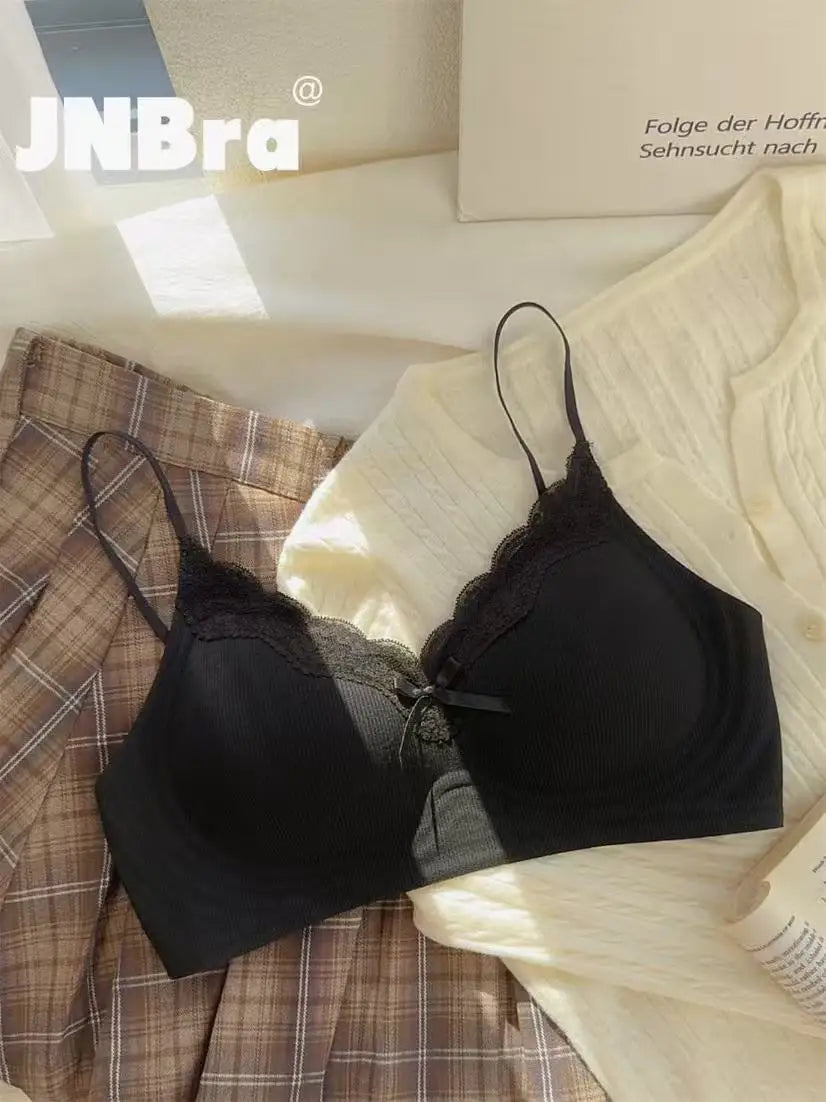 Womens Lace Wireless Push Up Bra
