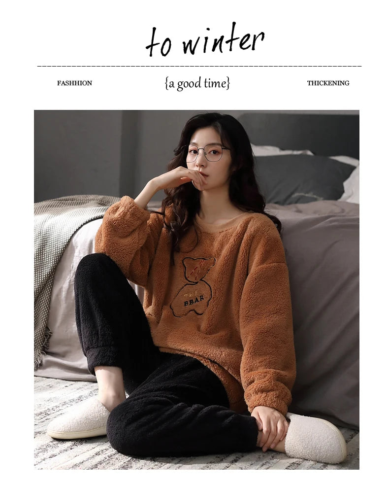 Women’s Winter Flannel Pajama Set – Warm, Thick Coral Fleece 2-Piece Loungewear