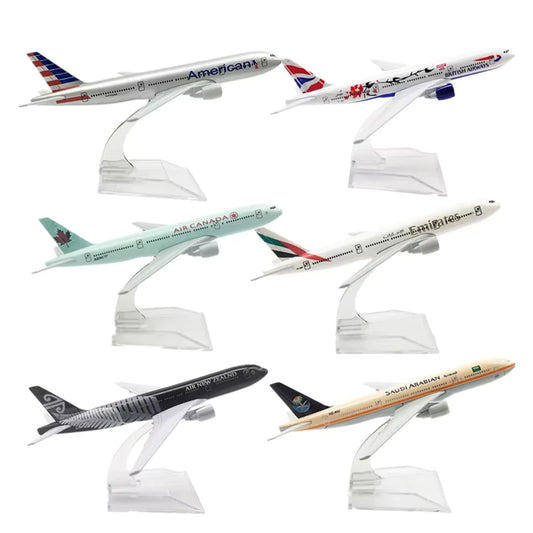 16CM Boeing B777 Aircraft Model
