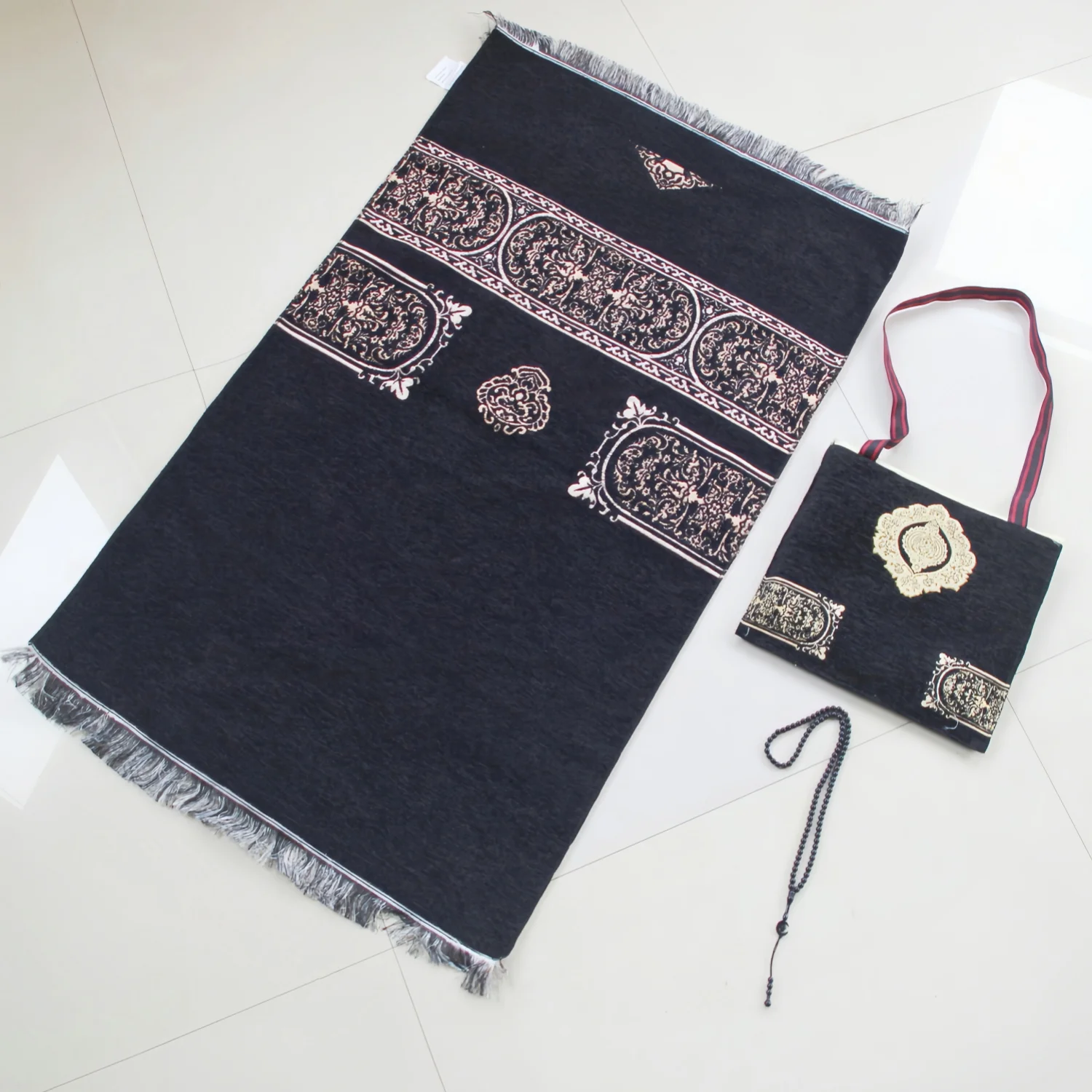 Muslim Prayer Rug With Portable Bag Prayer Beads Muslim Gift for Women Men Soft Mat Islam Gifts Set for Ramadan Eid Hajj Travel