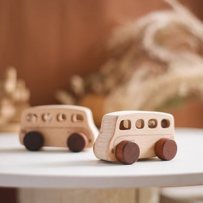 Baby Wooden Baby Toys NO Bpa  Cartoon Car Bus Montessori Toys Hand-pushed Wooden Handmade Carts Baby Room Decoration Baby Gift