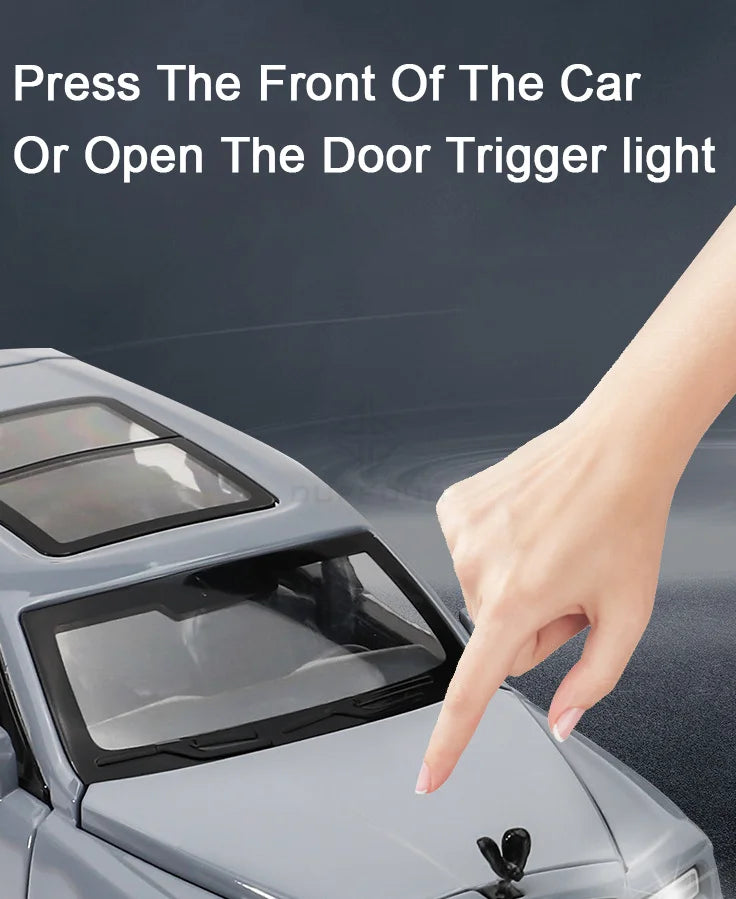 1/32 Rolls Royce Cullinan RV Car Model Alloy Diecast Off-road Vehicle Toy With Sound and Light Camping Car Model  For Boys Gifts