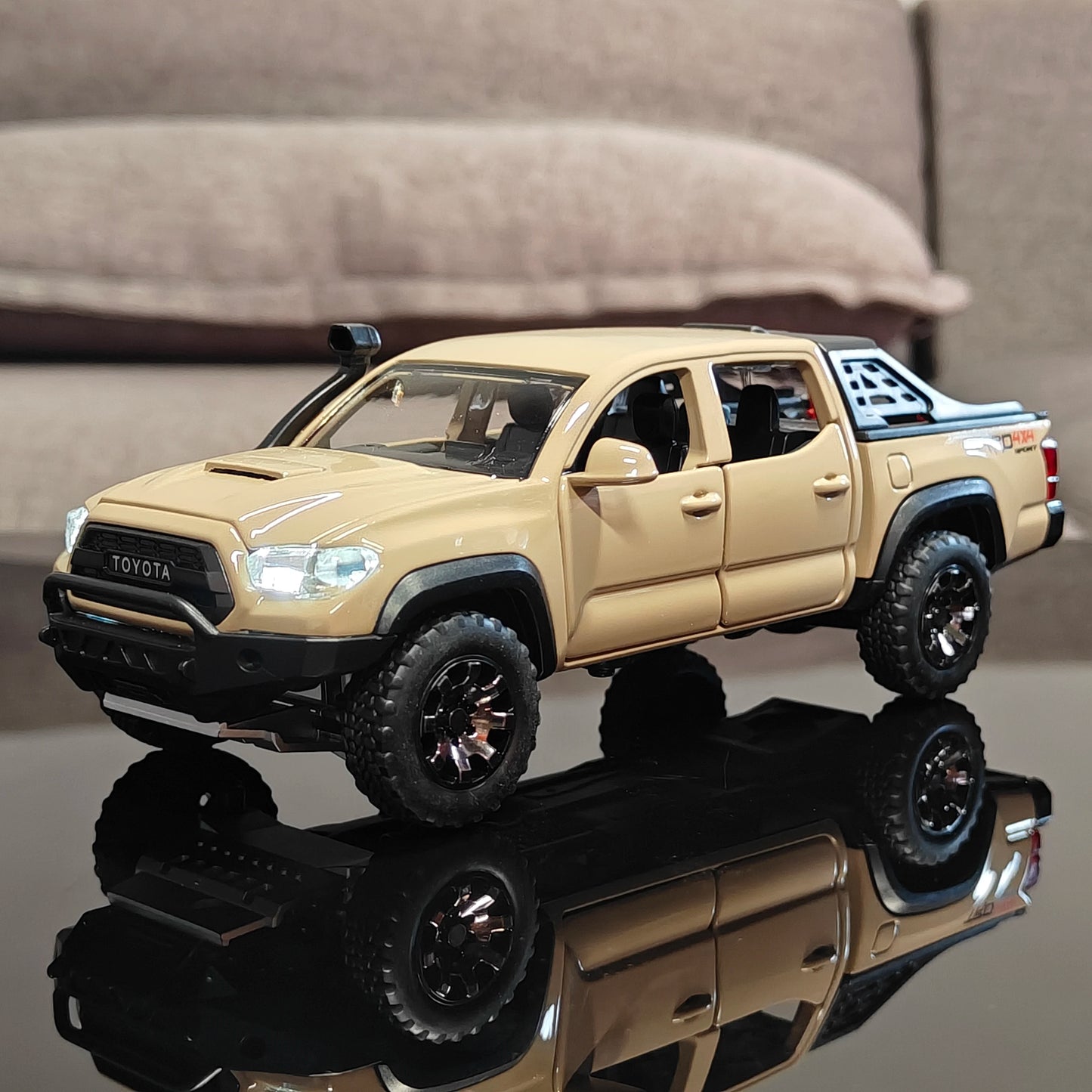 1:32 Toyota Tacoma TRO Off Road Pickup Truck Alloy Diecast Model Outdoor Collection Ornaments High Simulation Collection Present