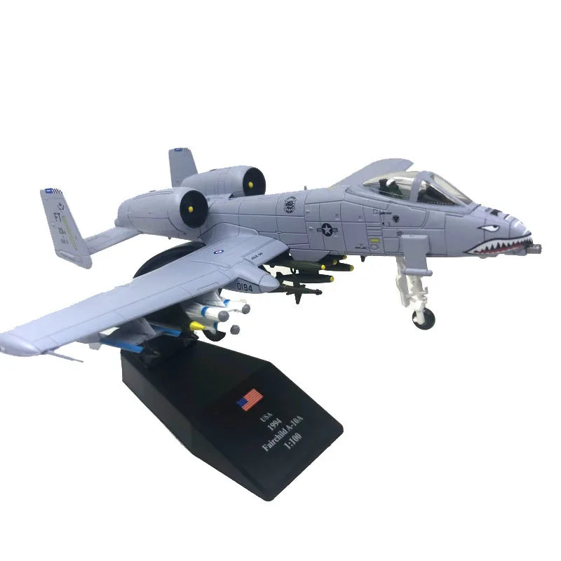 1 100 US A-10 Thunderbolt II Warthog Diecast Aircraft Model