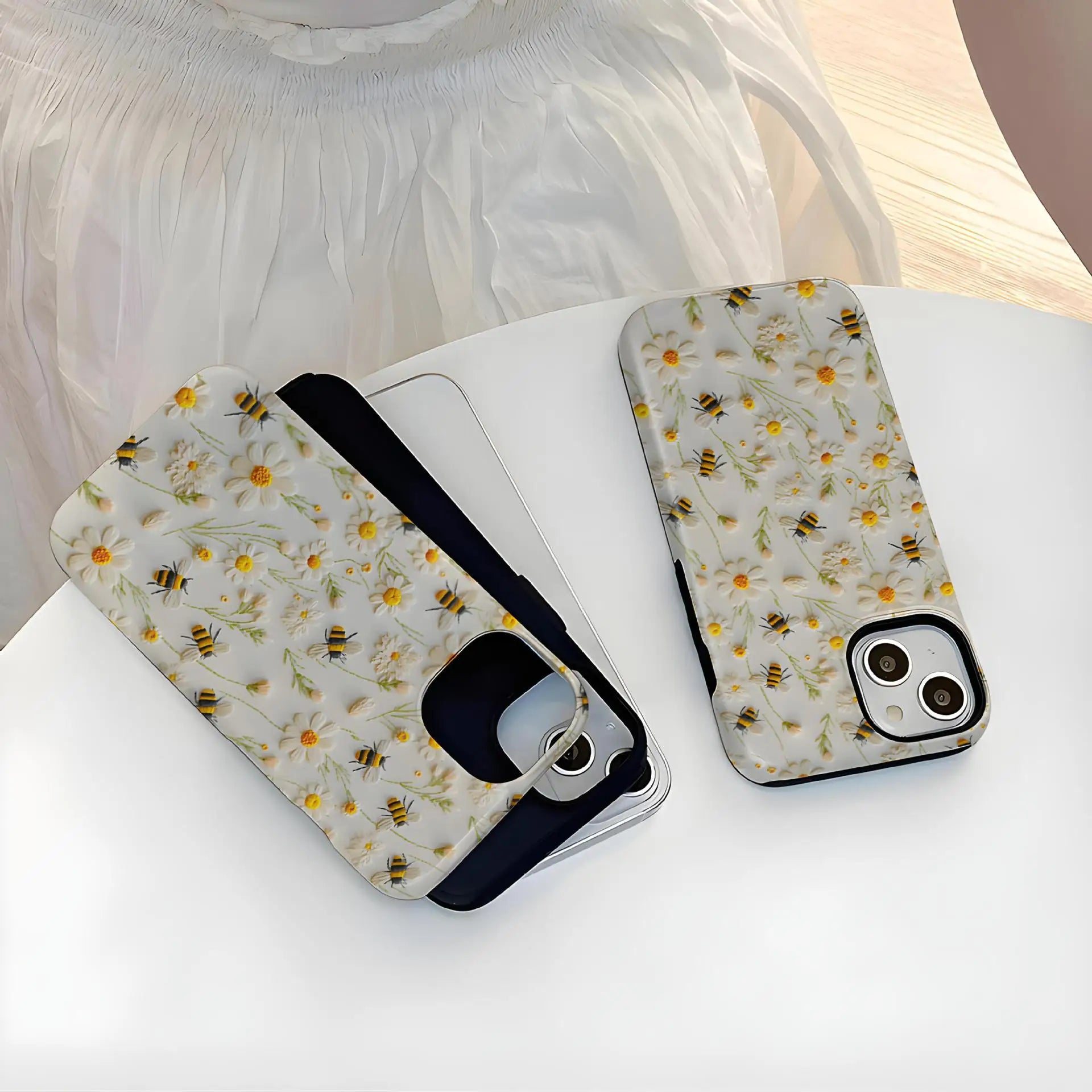 Luxury Embroidery Effect Bee Daisy Flower Phone Case for iPhone 16 15 Pro Max Plus 2 in 1 Hard Protective Cover