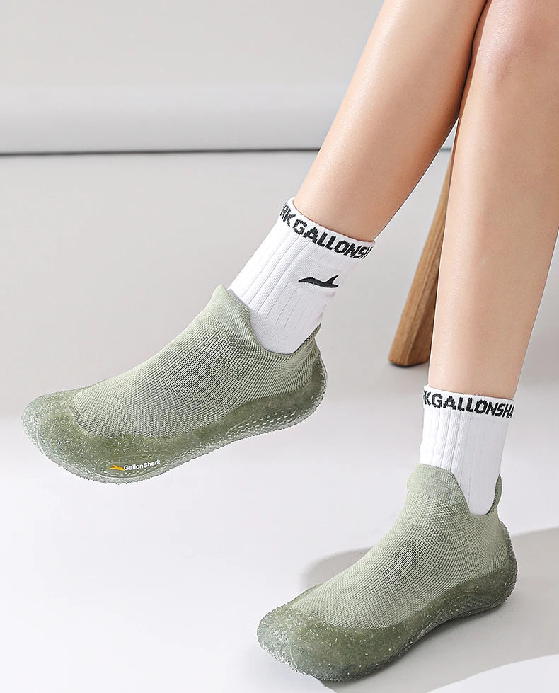 Silent Indoor Sports Shoes and Socks Gym Ultra Lightweight Shock Absorbent Breathable Anti Slip Soft Bottom Yoga