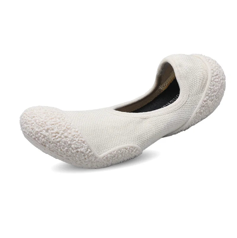 Indoor sports shoes, fitness jumping shoes, yoga Pilates, lightweight and breathable thin soled shoes