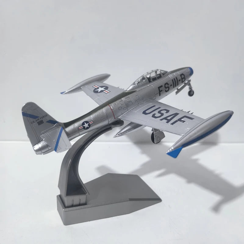 1/72 F-84 Thunderjet Fighter Diecast Military Aircraft Model