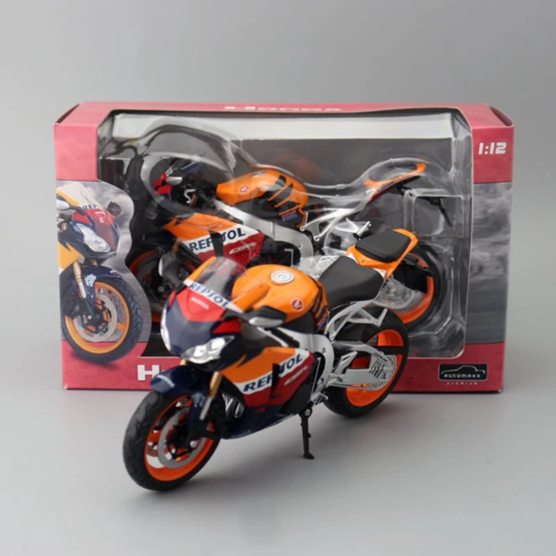 Diecast Honda CBR1000RRR Fireblade Motorcycle Model 1 to 12 Scale