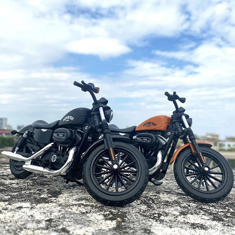 1:12 SPORTSTER IRON 883 Alloy Motorcycle Model Toy Vehicle Collection Autobike Shork-Absorber Off Road Autocycle Toys Car