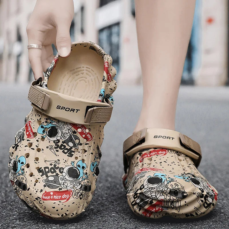 Soft Slippers EVA Men Outdoor Sandals Garden Clogs Male Casual Shoes Fashion Water Shoes Luxury Sandals Comfort Home