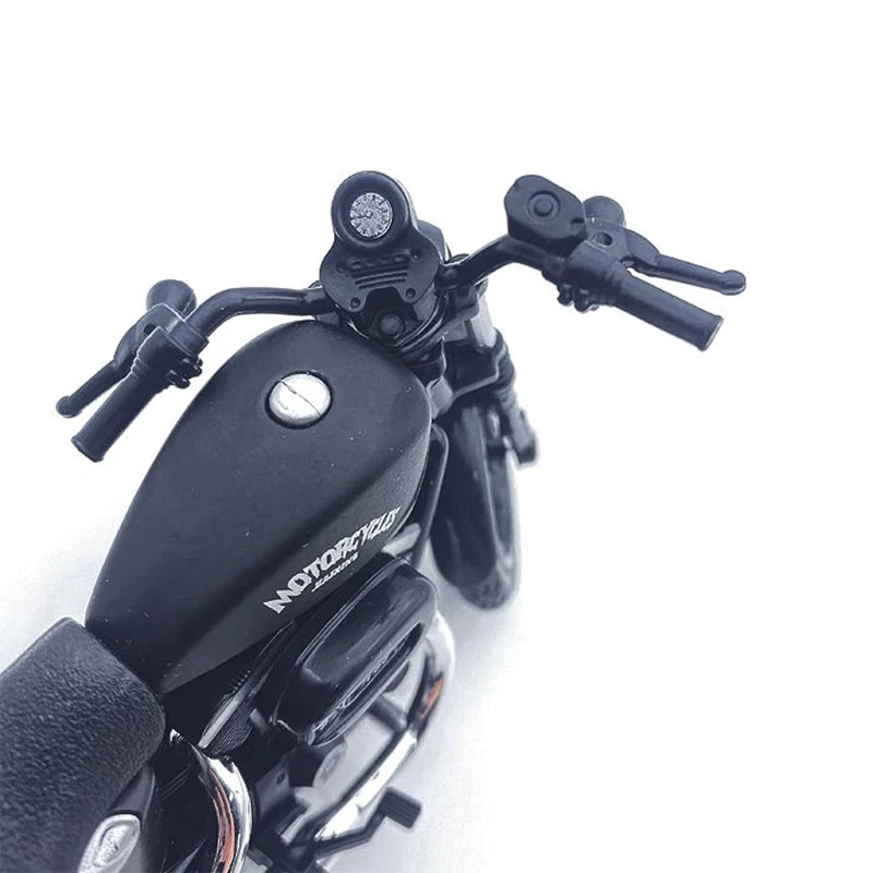 1:12 SPORTSTER IRON 883 Alloy Motorcycle Model Toy Vehicle Collection Autobike Shork-Absorber Off Road Autocycle Toys Car