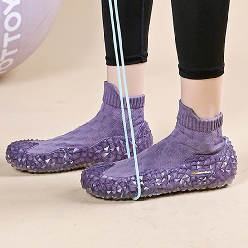 Women's silent soft sole cushioned shoes Squat silent hard pull fitness shoes casual shoes