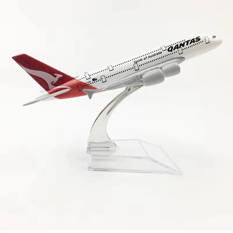 16CM Airbus A380 Aircraft Model