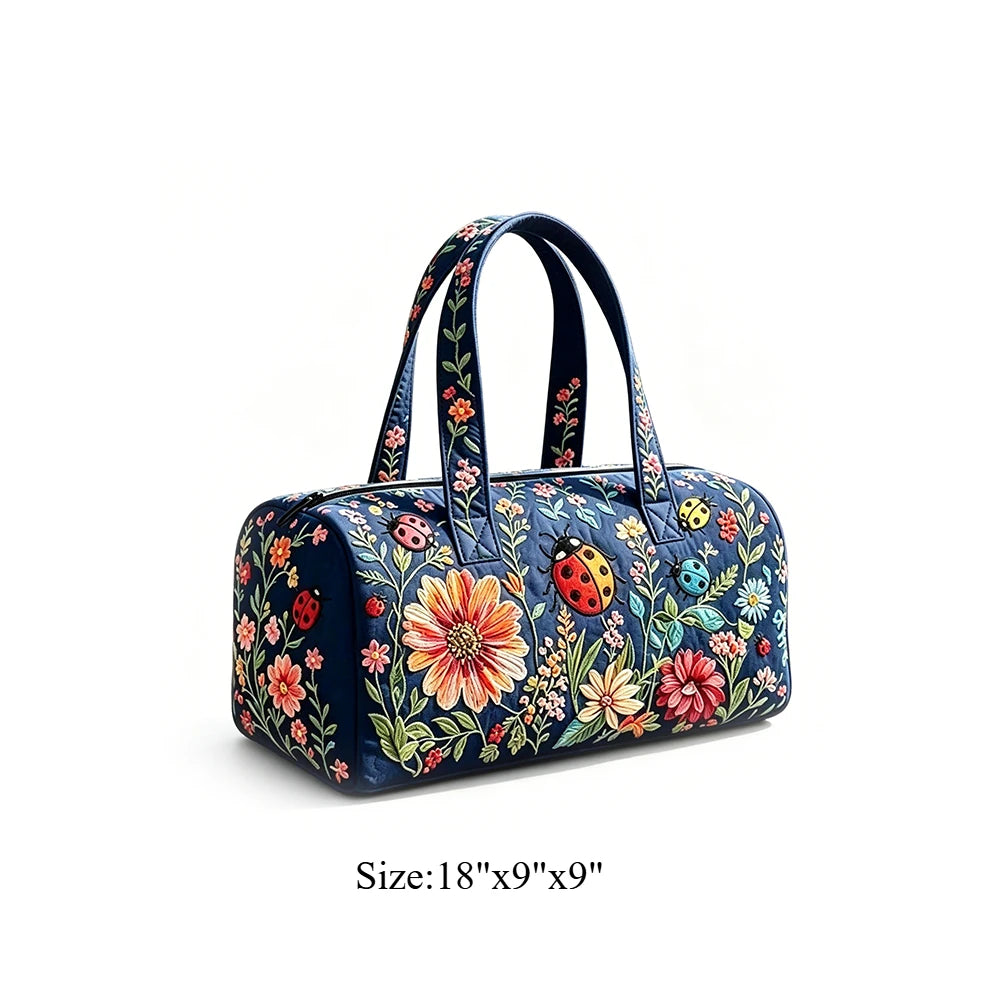 Cat Cow Print Quilted Duffel Bag for Unisex Travel Overnight Carry On Luggage Tote for Gym, Vacation, Sleepover, Book Lover Gift