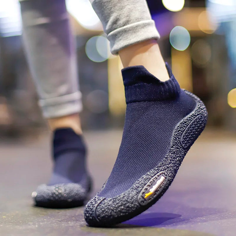 Silent Indoor Sports Shoes and Socks Gym Ultra Lightweight Shock Absorbent Breathable Anti Slip Soft Bottom Yoga