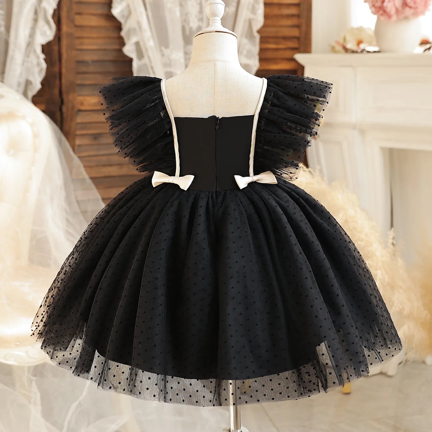 Girls Flying Sleeves Polka Dot Mesh Princess Dress Children Performance Fluffy Costume for Christmas New Year Party