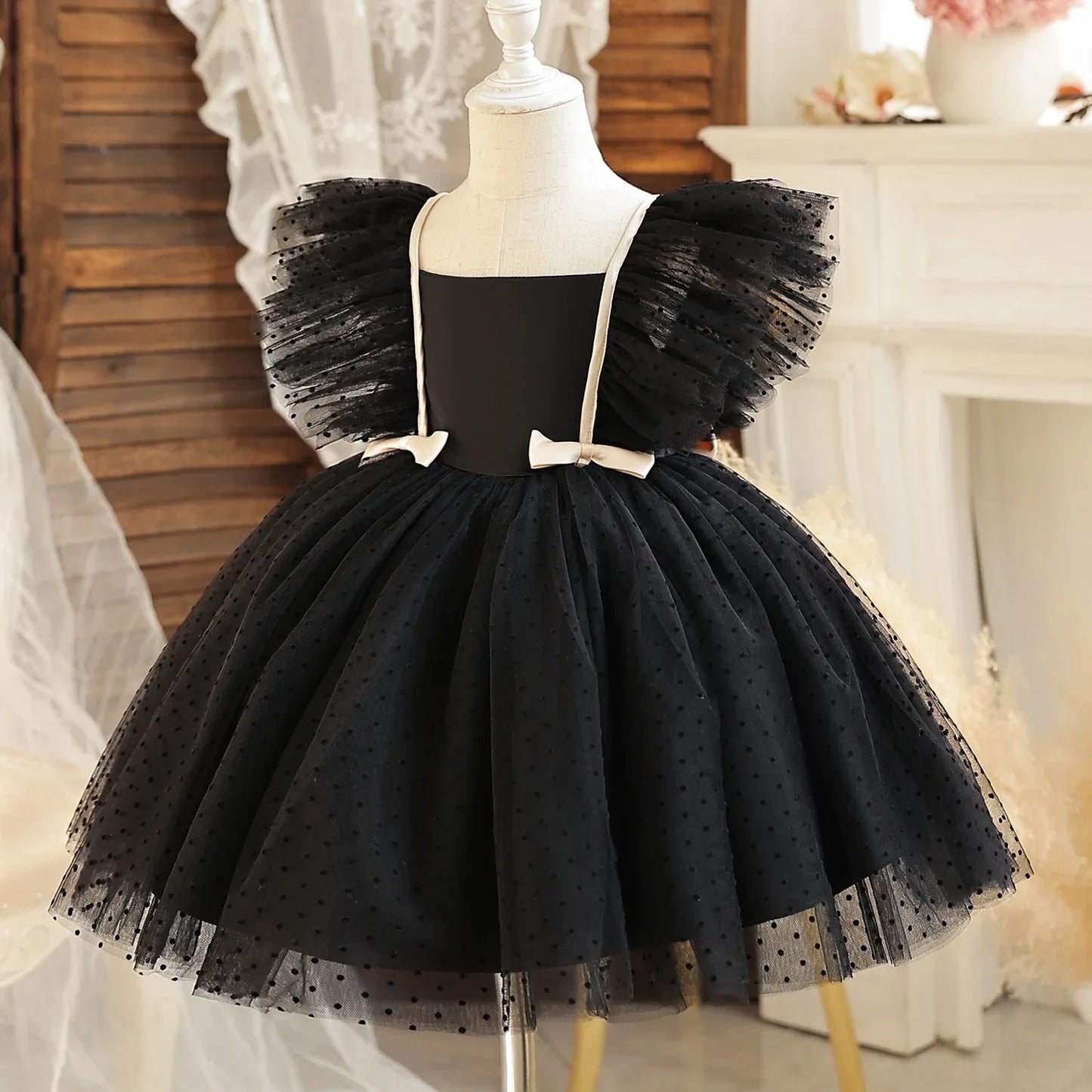 Girls Flying Sleeves Polka Dot Mesh Princess Dress Children Performance Fluffy Costume for Christmas New Year Party