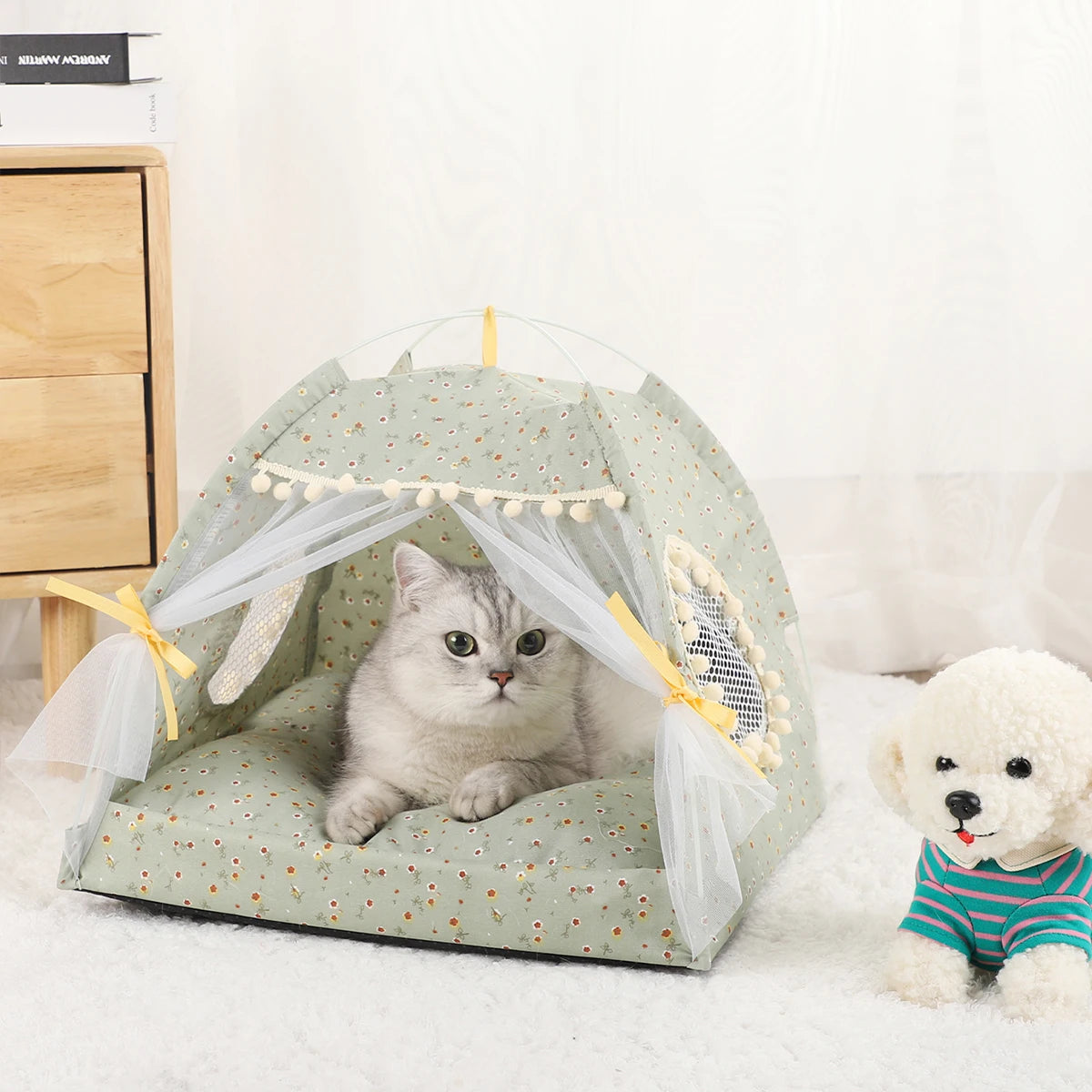 Clamshell Pet Tent Bed House for Cats and Small Dogs