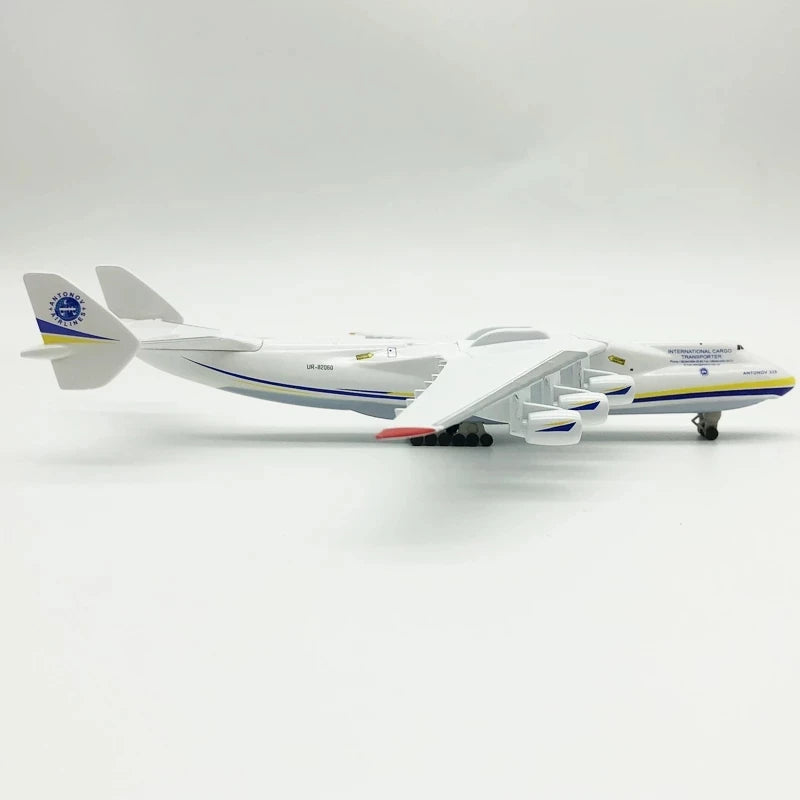 20CM Antonov AN-225 Mriya Diecast Aircraft Model