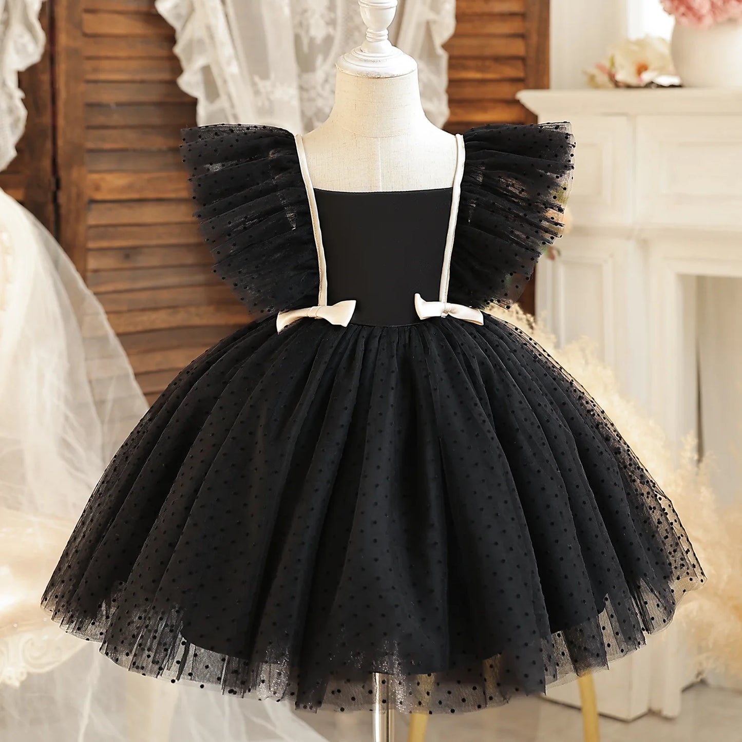 Girls Flying Sleeves Polka Dot Mesh Princess Dress Children Performance Fluffy Costume for Christmas New Year Party