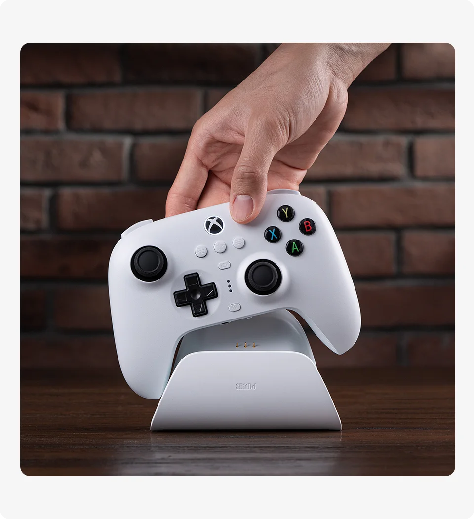 Wireless Gaming Controller with Hall Effect Joysticks for Xbox and PC