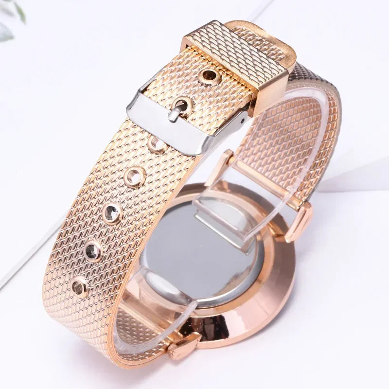 Luxury Wrist Watches for Women Fashion Quartz Watch Silicone Band Dial Women Casual Ladies Watch