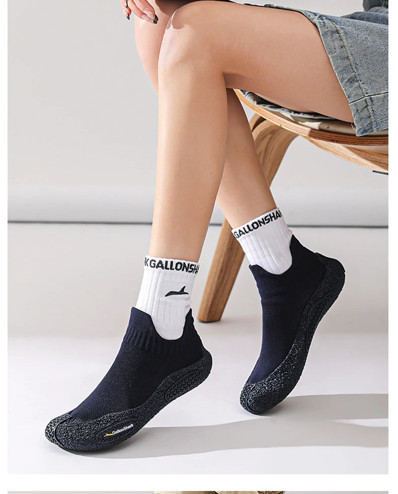 Silent Indoor Sports Shoes and Socks Gym Ultra Lightweight Shock Absorbent Breathable Anti Slip Soft Bottom Yoga