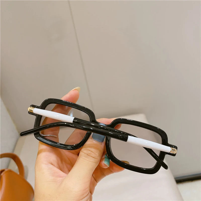 Retro Square Sunglasses With UV400 Protection