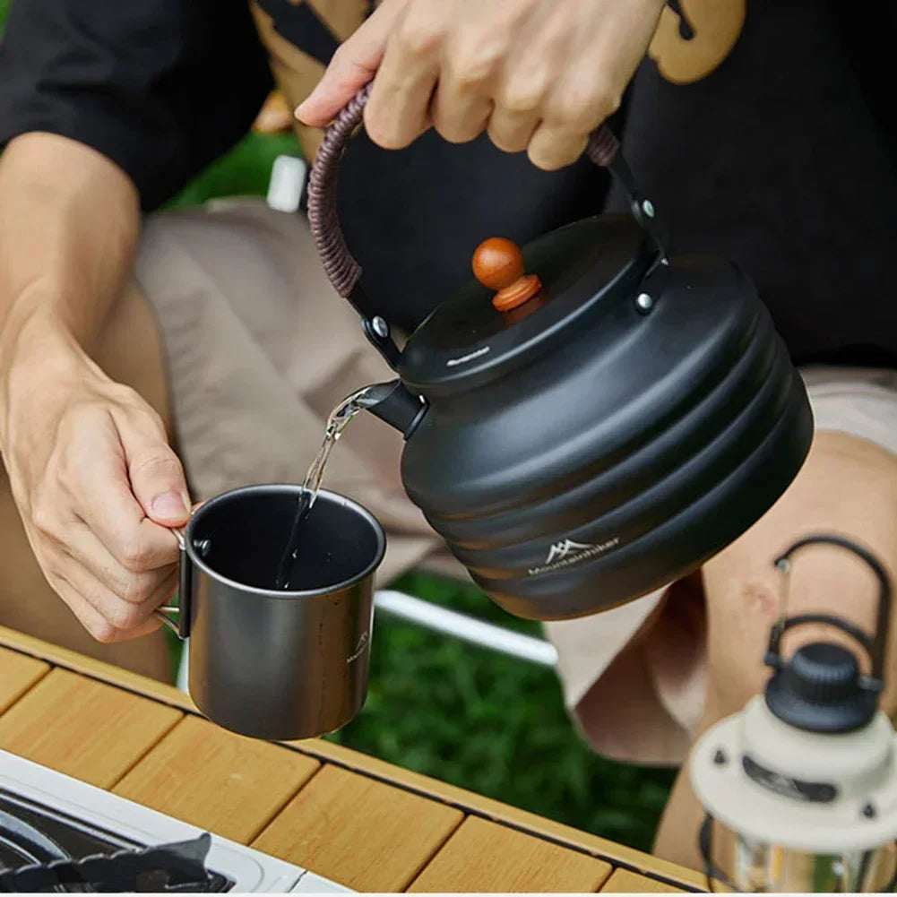 1.4L Camping Water Kettle Aluminum Alloy Teapot Coffee Pot Ultralight Outdoor Boiling Stovetop Pot Tableware