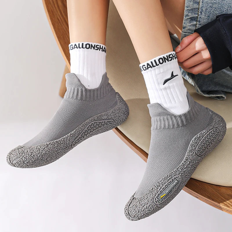Silent Indoor Sports Shoes and Socks Gym Ultra Lightweight Shock Absorbent Breathable Anti Slip Soft Bottom Yoga