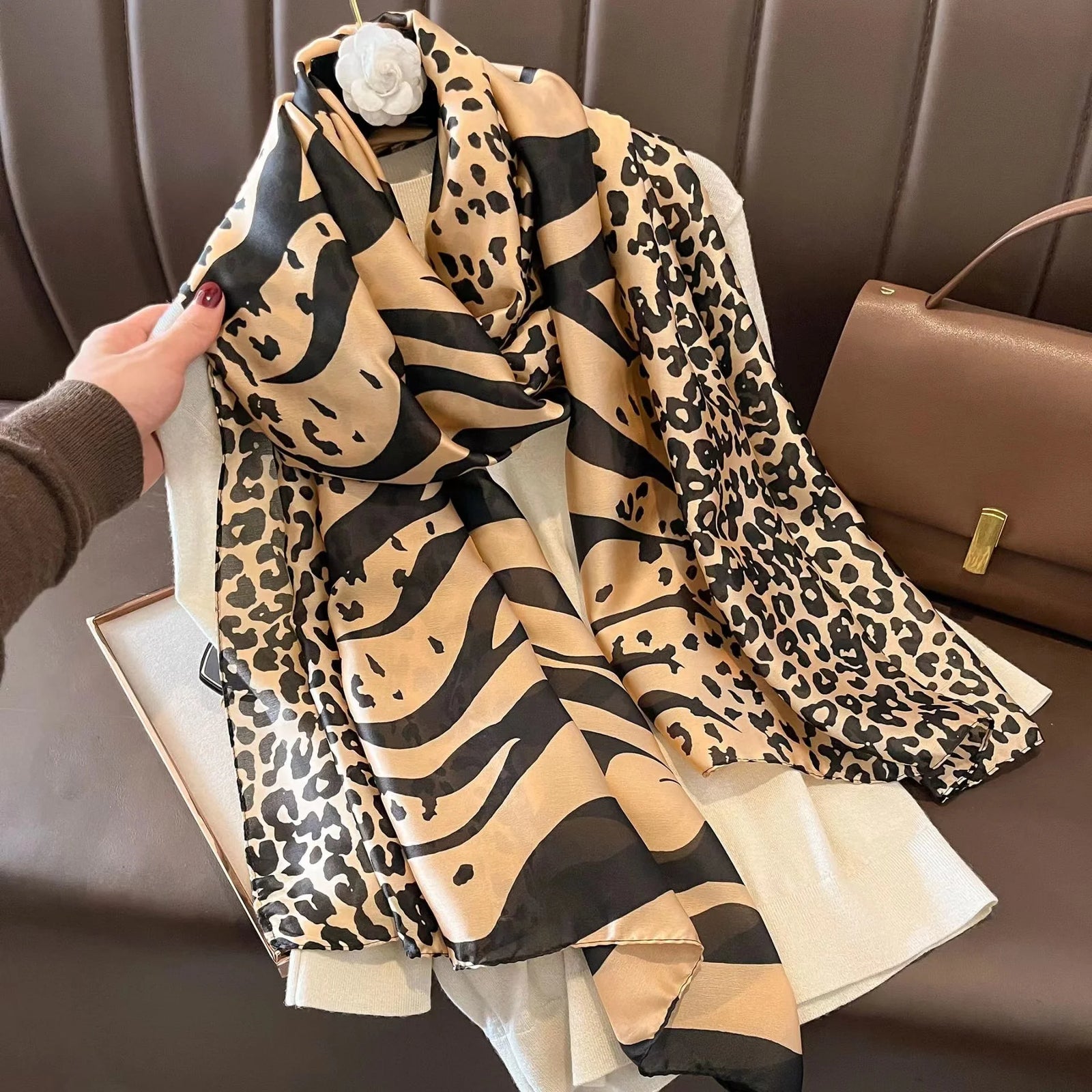 Women Summer Silk Scarves Shawl Lady Wrap Soft Female Echarpe Designer Beach Stole Bandana foulard muffler