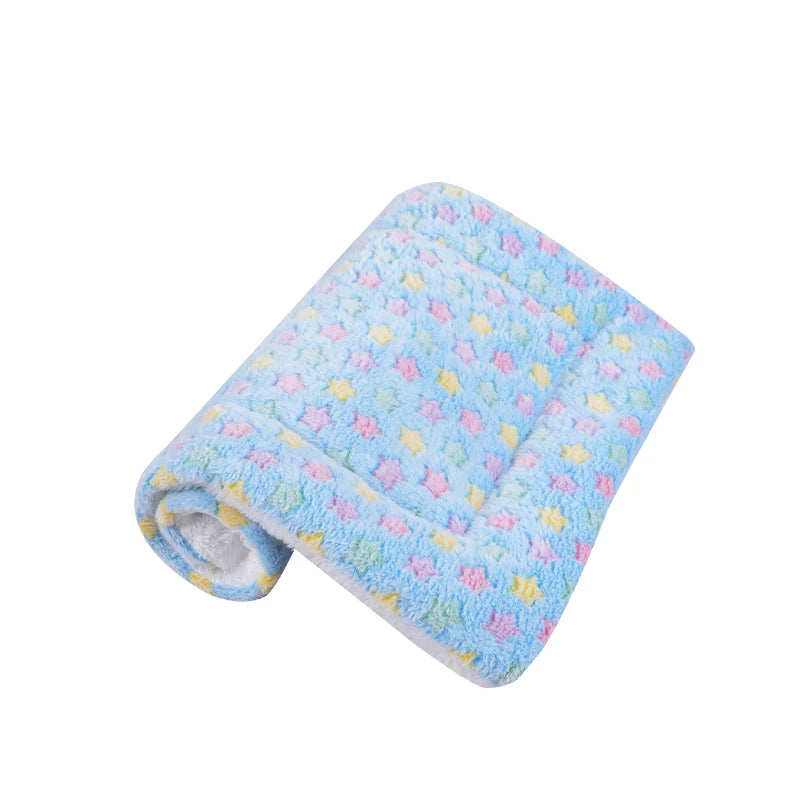 Washable Coral Fleece Pet Blanket Cushion Mat for Dogs and Cats