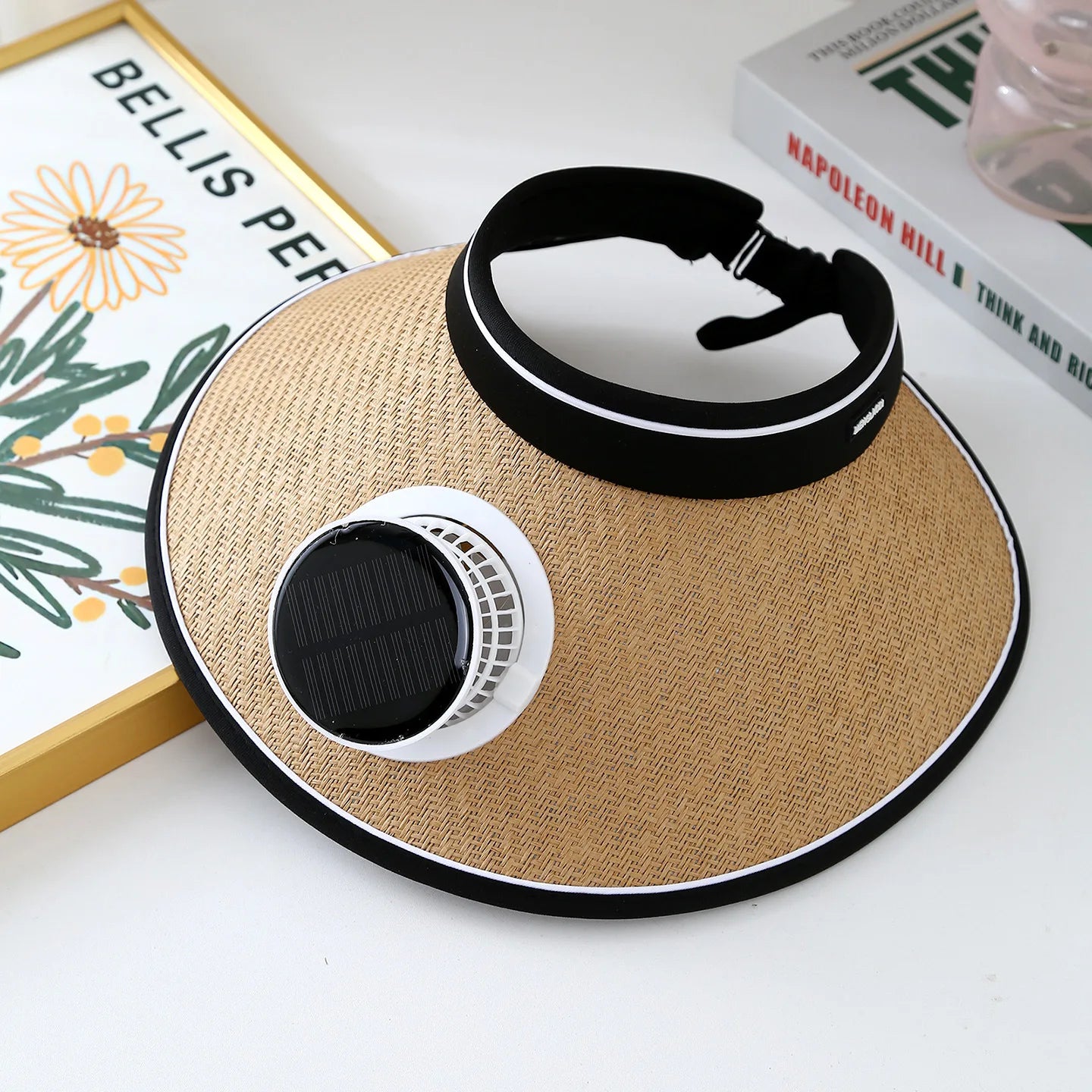 Wide Brim Sun Hat With Solar Powered Fan