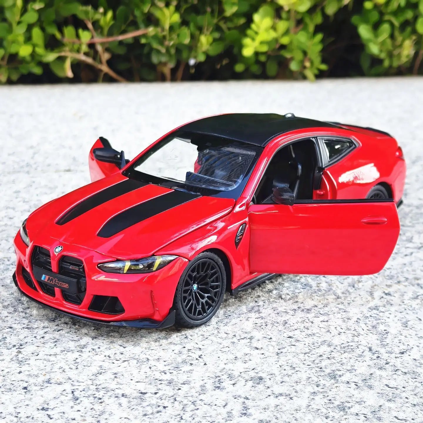 1 24 Scale BMW M4 CS Diecast Model Car
