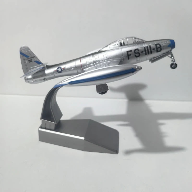 1/72 F-84 Thunderjet Fighter Diecast Military Aircraft Model