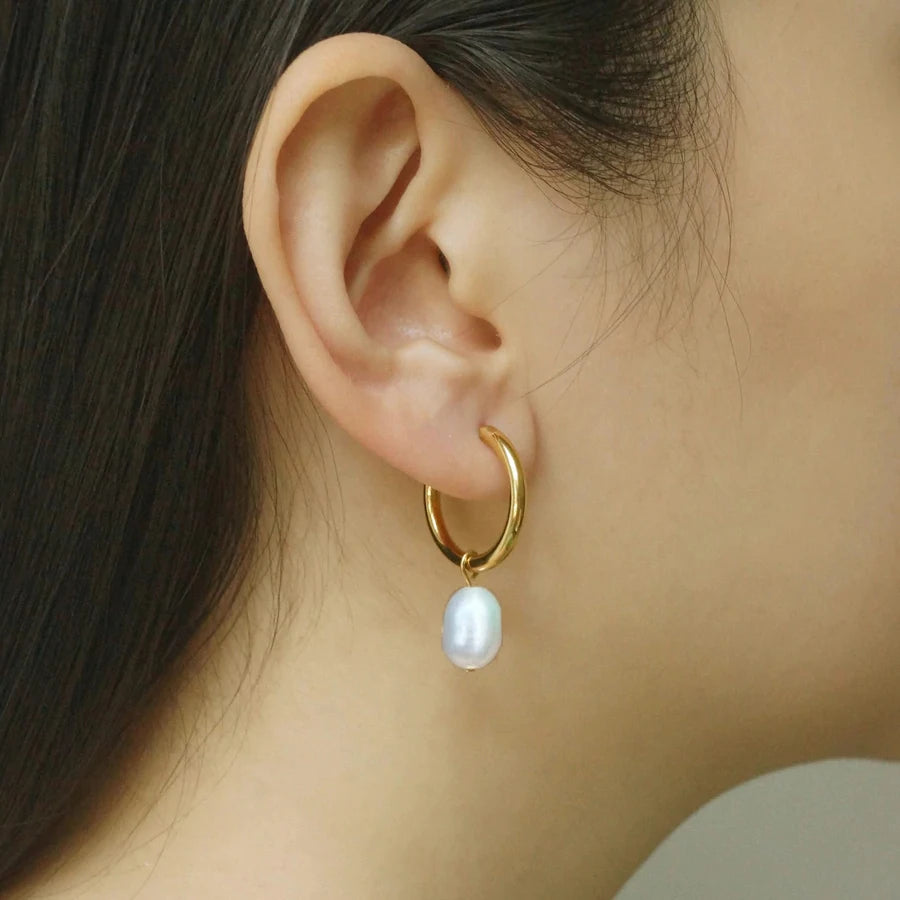 Minimalist Eardrop Pearl Small Hoop Earrings