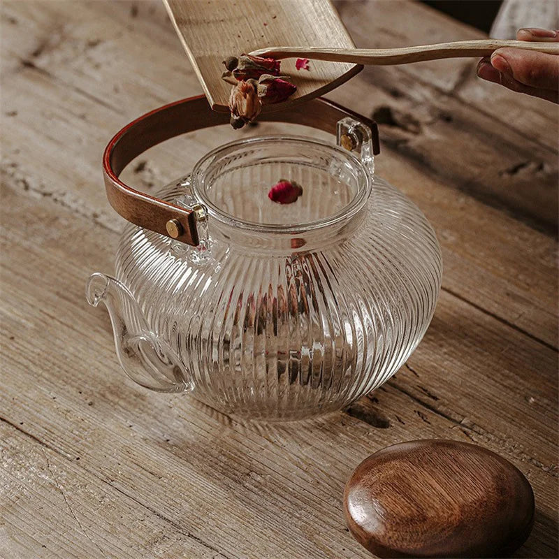 800ml Vertical Stripes Glass Teapot with Wooden Beam Handle and Tea Infuser